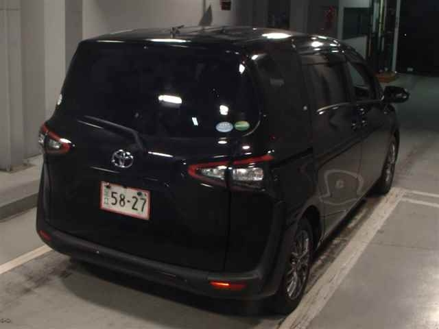 TOYOTA SIENTA 2018