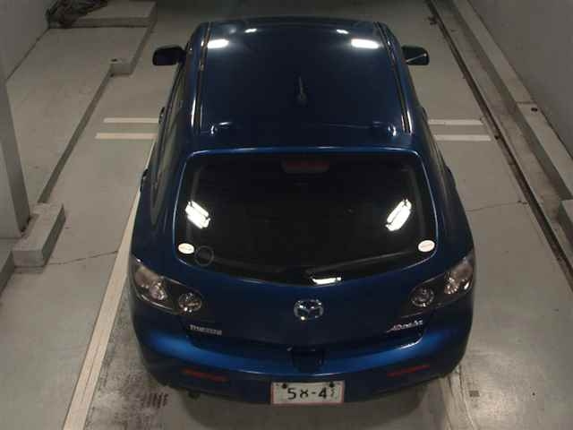 MAZDA AXELA 2009