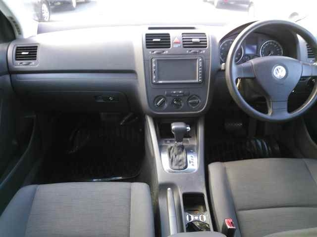 VOLKSWAGEN GOLF 2008