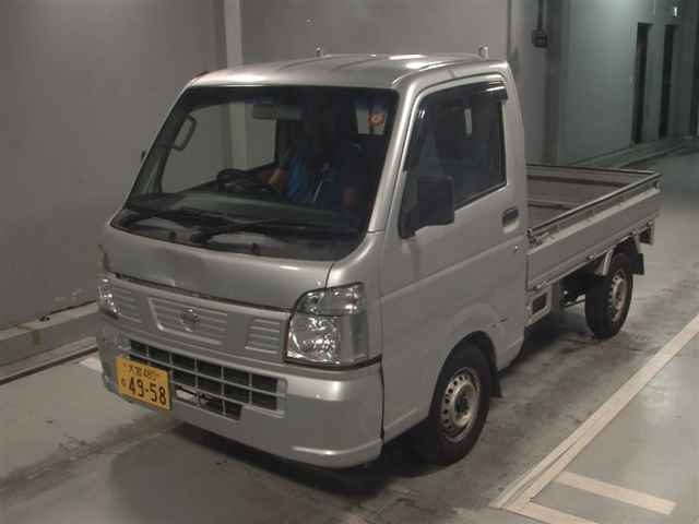 NISSAN CLIPPER TRUCK 2014