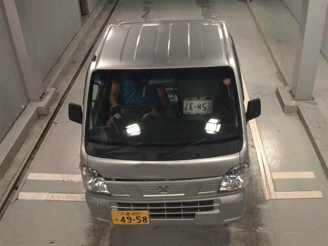 NISSAN CLIPPER TRUCK 2014