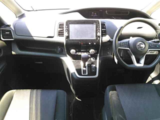 NISSAN SERENA 2017