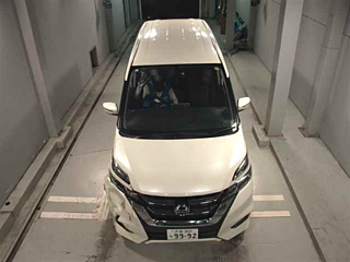 NISSAN SERENA 2017