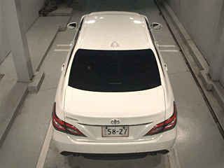 TOYOTA CROWN 2022
