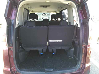 NISSAN SERENA 2017