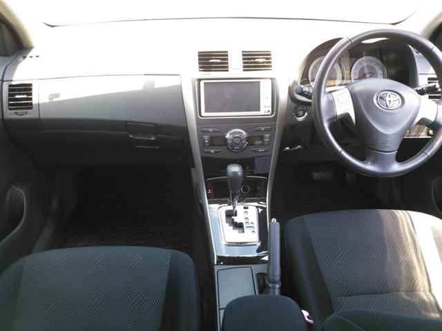 TOYOTA COROLLA FIELDER 2010