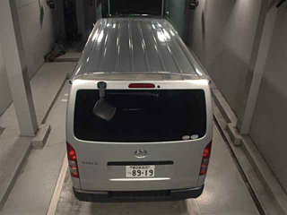 TOYOTA HIACE VAN 2015