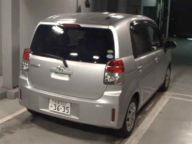 TOYOTA SPADE 2015