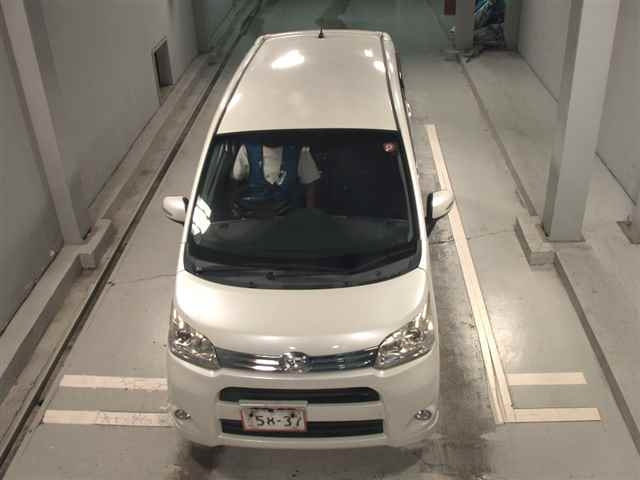 DAIHATSU MOVE 2012