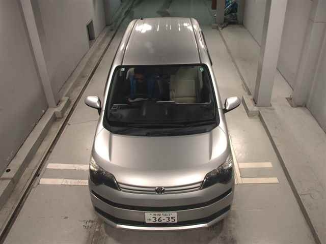 TOYOTA SPADE 2015