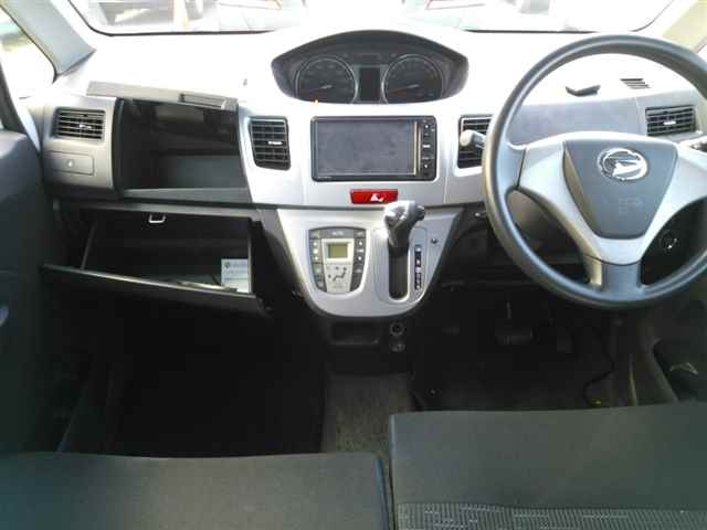 DAIHATSU MOVE 2012