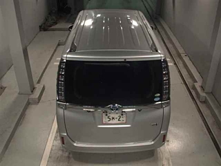 TOYOTA VOXY 2016