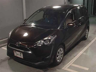 TOYOTA SIENTA 2016