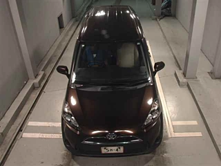 TOYOTA SIENTA 2016