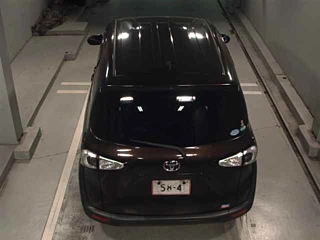 TOYOTA SIENTA 2016
