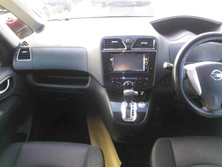 NISSAN SERENA 2013
