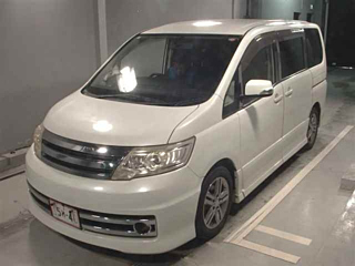 NISSAN SERENA 2010