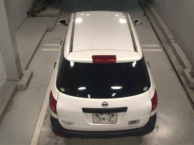 NISSAN AD 2019