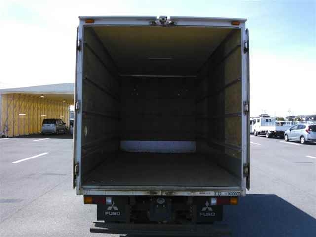 MITSUBISHI CANTER 2015
