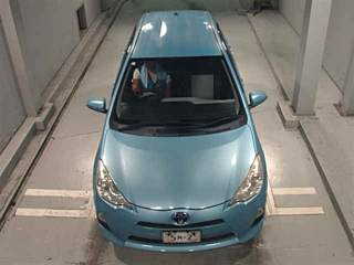TOYOTA AQUA 2013