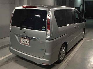 NISSAN SERENA 2012