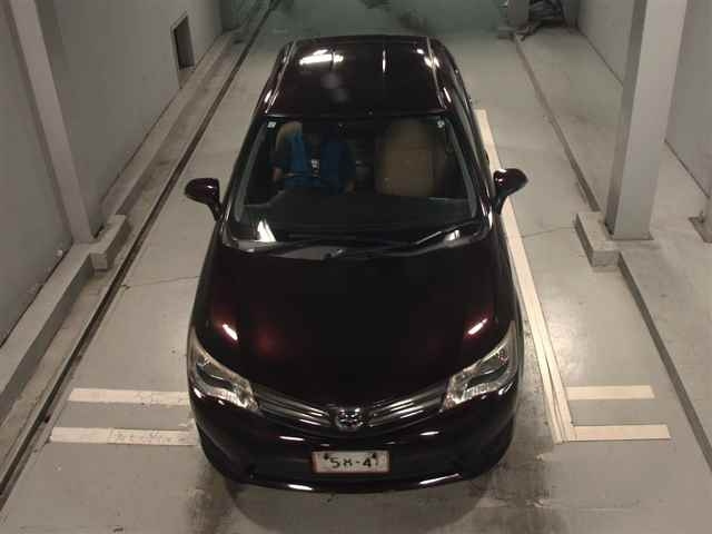 TOYOTA COROLLA AXIO 2013