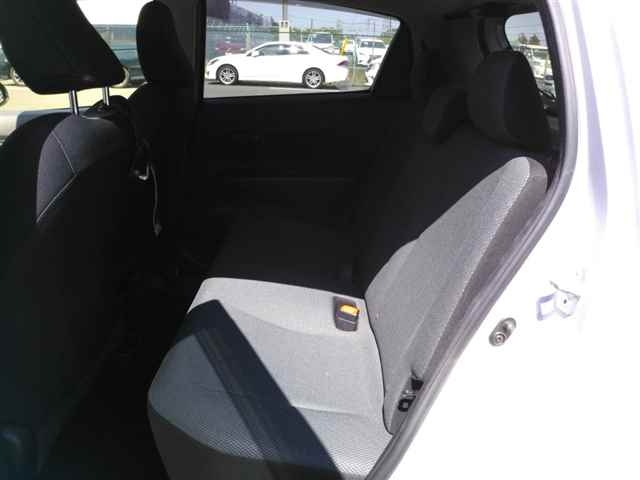 TOYOTA VITZ 2013