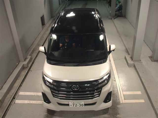 TOYOTA ROOMY 2021