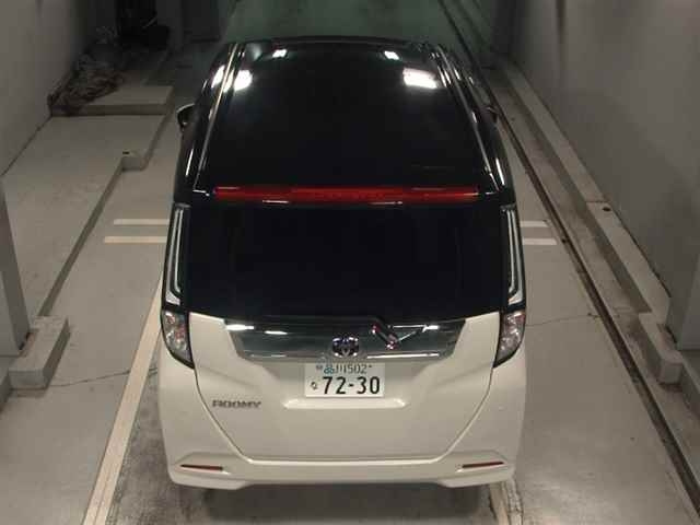 TOYOTA ROOMY 2021