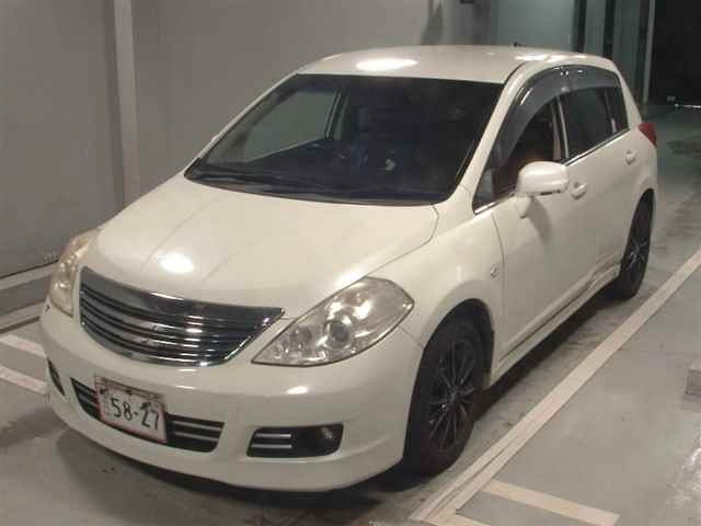 NISSAN TIIDA 2008