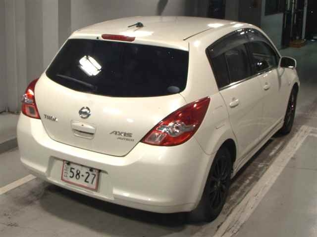 NISSAN TIIDA 2008