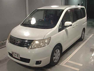 NISSAN SERENA 2010
