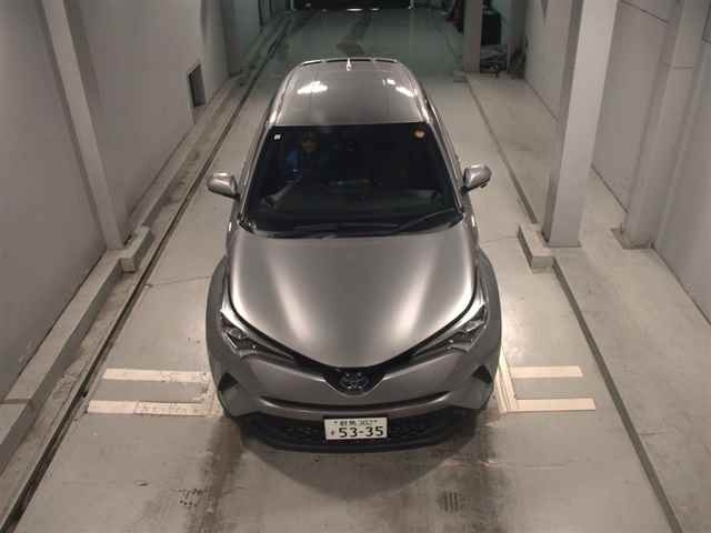 TOYOTA C-HR 2019