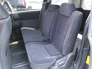 TOYOTA VOXY 2012