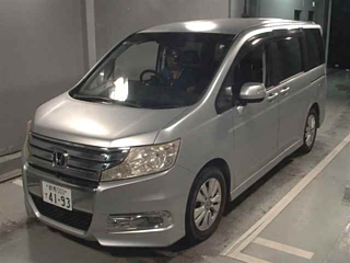 HONDA STEP WAGON 2009
