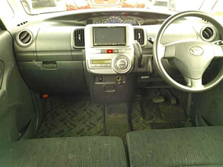 DAIHATSU TANTO 2012