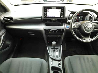 TOYOTA YARIS CROSS 2021