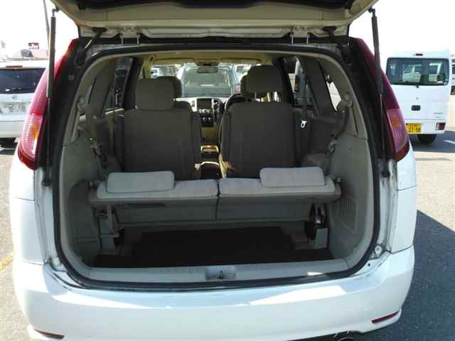 NISSAN PRESAGE 2008