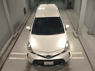 TOYOTA PRIUS ALPHA 2014