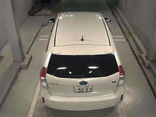 TOYOTA PRIUS ALPHA 2014
