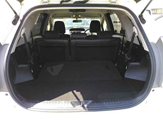 TOYOTA PRIUS ALPHA 2014