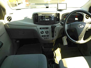 DAIHATSU MIRA E S 2013