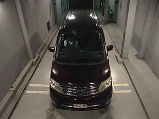 NISSAN SERENA 2010