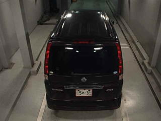 NISSAN SERENA 2010