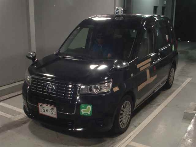 TOYOTA JPN TAXI 2017