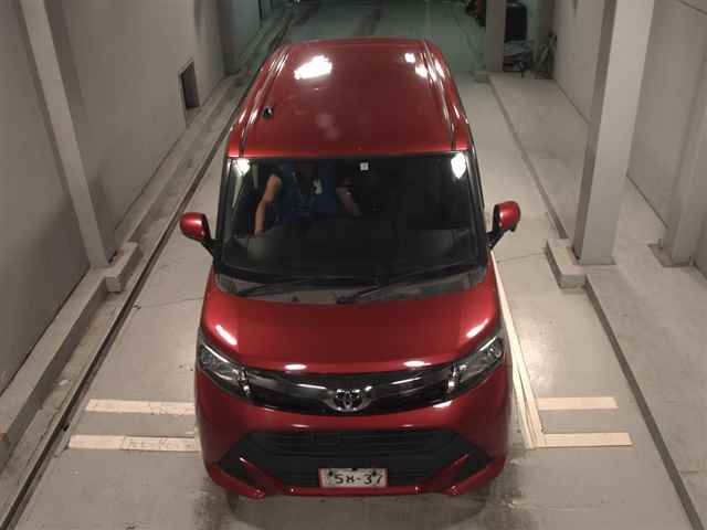 TOYOTA TANK 2017