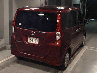 TOYOTA ROOMY 2021