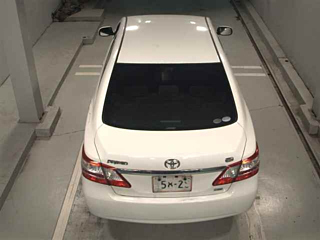 TOYOTA PREMIO 2011