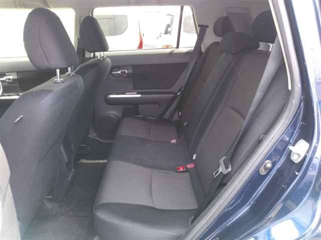 TOYOTA COROLLA RUMION 2010