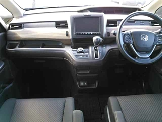 HONDA FREED 2023